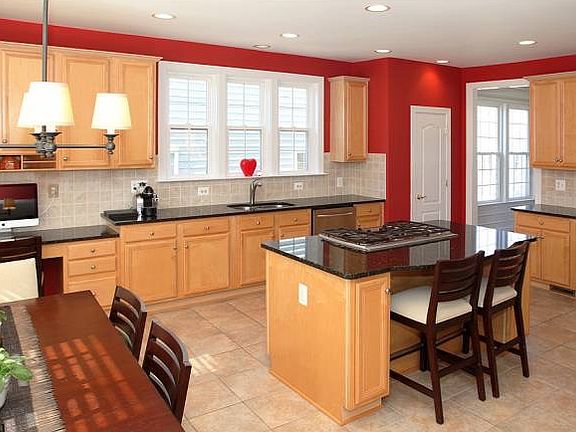 3rd image of 7617 Brittany Parc Ct