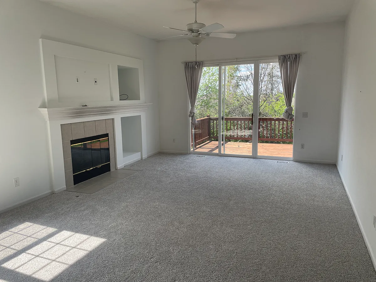Living Room Upstairs - 3234 Chamberlain Cir