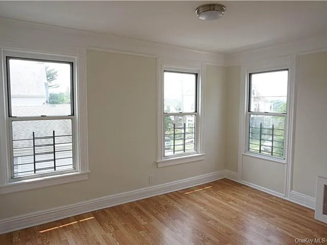 80 Dunwoodie St #2W — Photo 5