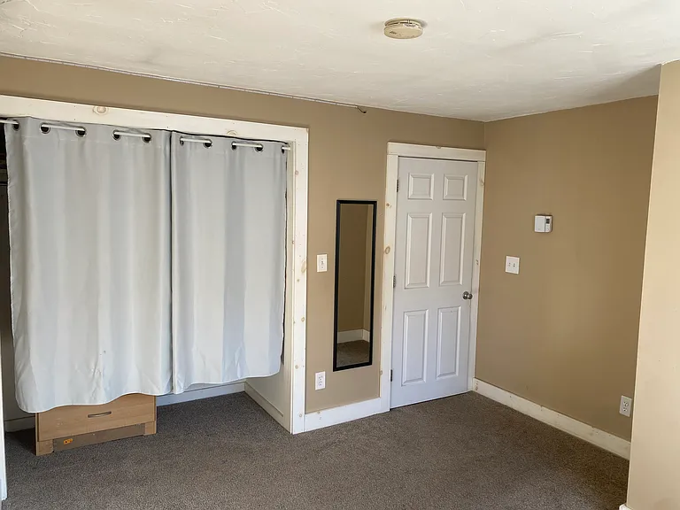Bedroom 5 (downstairs)