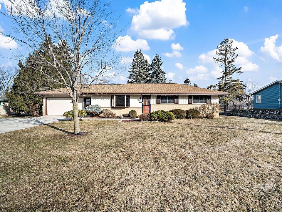1st image of N70W13344 Brentwood DRIVE