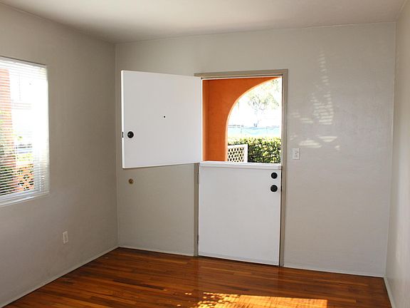 5th image of 803 Venice Ct