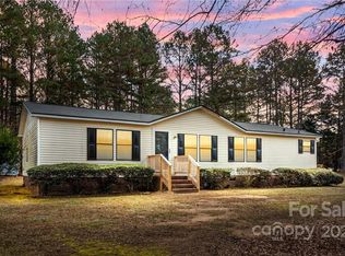 5956 Charlie Walker Rd, Kannapolis, NC 28081