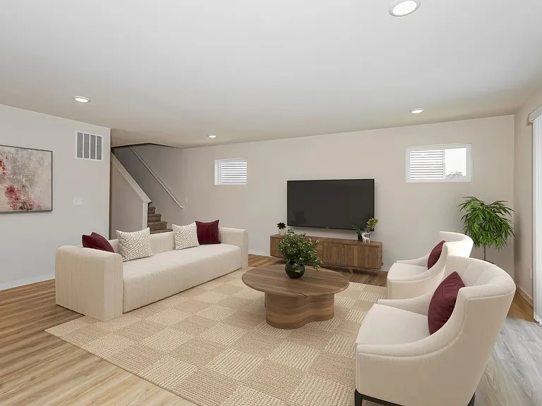 8191 Crestbrook Ct — Photo 4