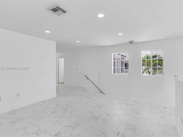 27866 SW 142nd Ave — Photo 13