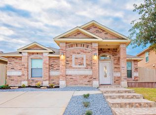 432 Jazmin Rd, Laredo, TX 78043