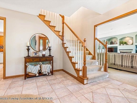 5th image of 746 Laurelwood Dr