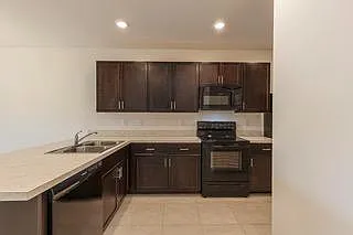 10736 Crossback Ln — Photo 4