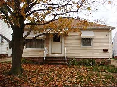1st image of 5610 Sunderland Dr
