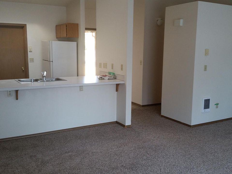 1st image of 9528 51st Ave NE #A