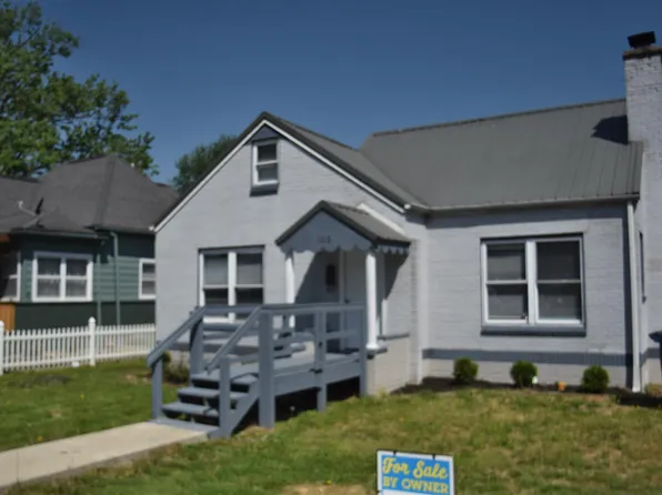 1113 W Oak St, Mitchell, IN 47446