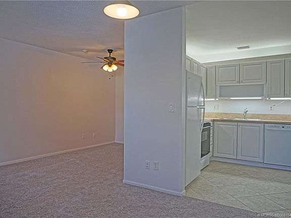 4th image of 2600 SE Ocean Blvd Unit Un B 11