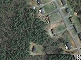 2451 Shadowbrook Dr, Lenoir, NC 28645