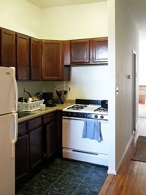 Rented by LDMI Realty Group LLC | media 22