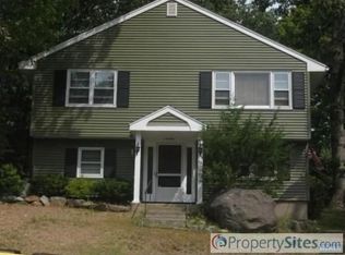 80 Star Lake Rd, Bloomingdale, NJ 07403