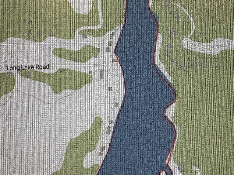 The house/deck is situated on the lake