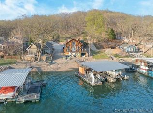 327 Lighthouse Cove Cir, Gravois Mills, MO 65037