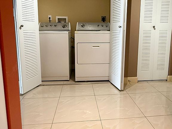2nd image of 1300 NE 109th St APT 405