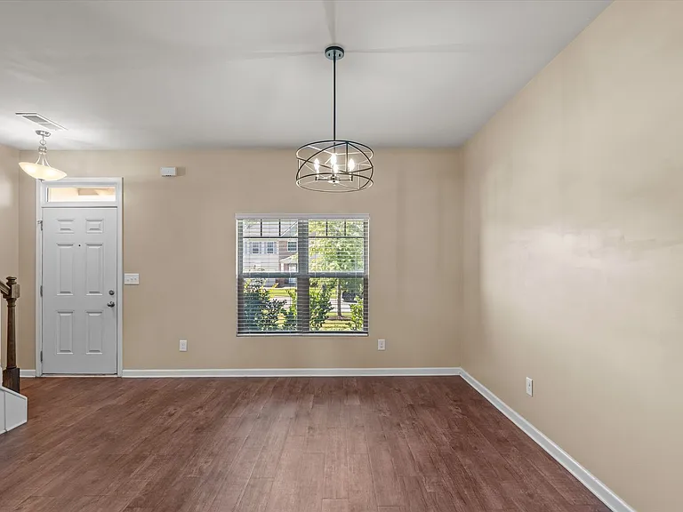 4704 Southwind Rd — Photo 15