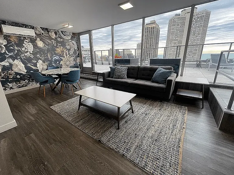 2535 N Clark St #809 — Photo 21