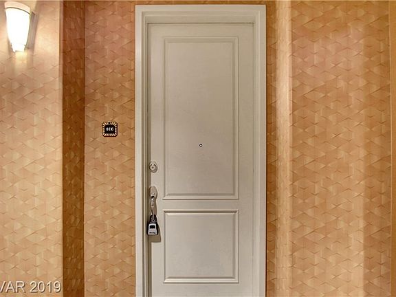 4th image of 26 E Serene Ave Unit 106