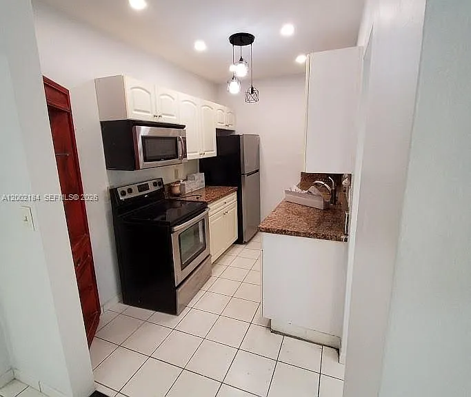 1348 NE 176th St — Photo 7