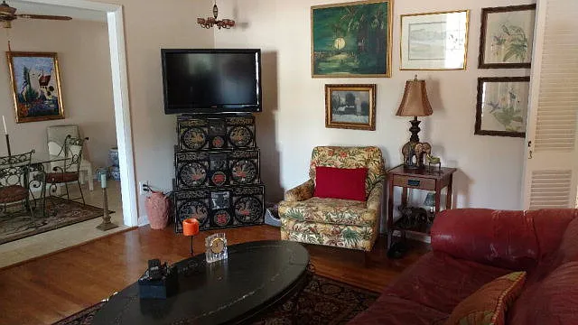3 bed, 2.0 bath, 1568 sqft, $1,800 — Photo 4