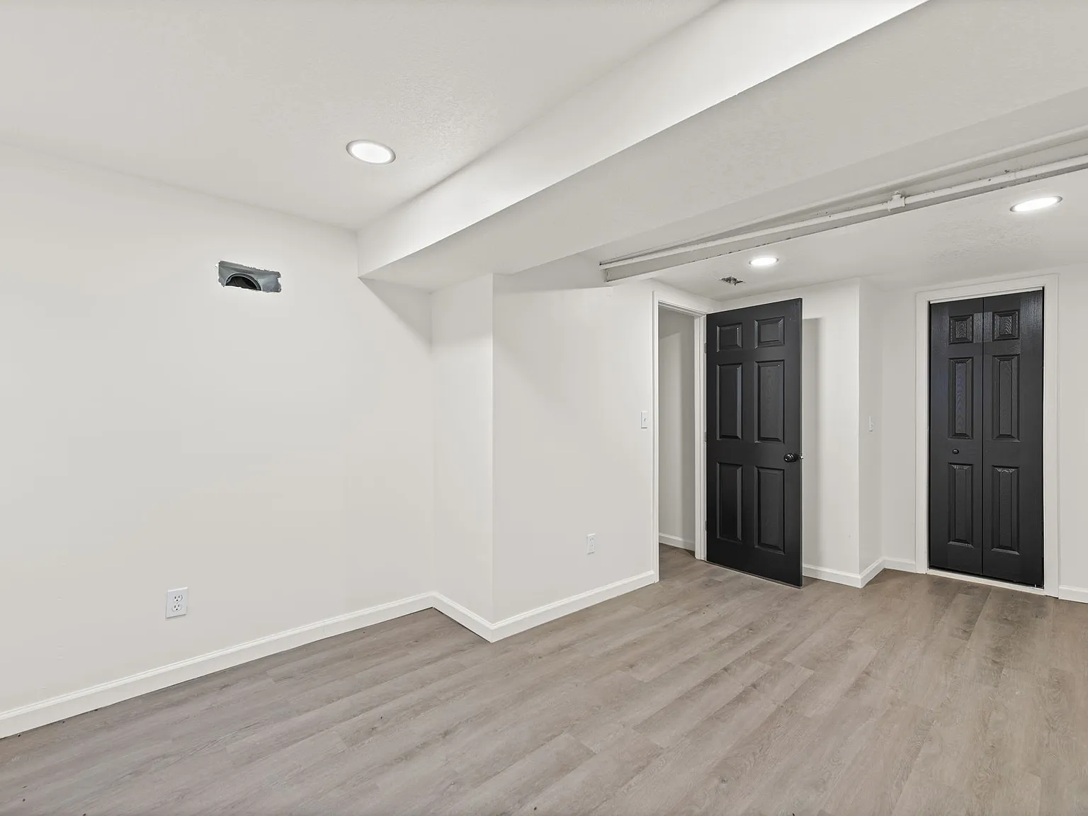 4 bed, 1250 sqft, $1,825 — Photo 4