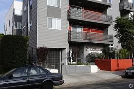 Building Photo 3