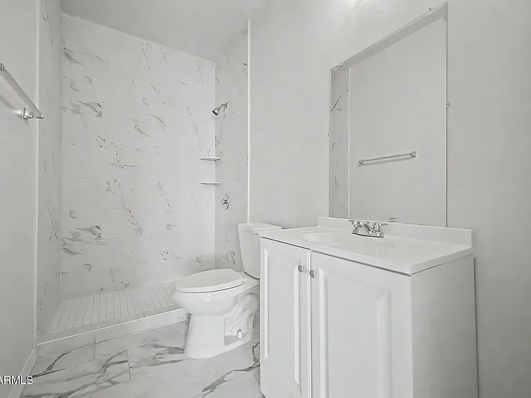 7143 W Coles Rd — Photo 5