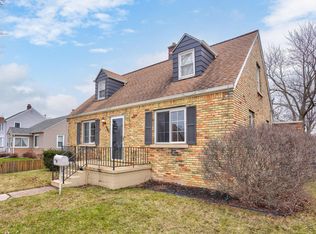 1721 Stanton St, Bay City, MI 48708