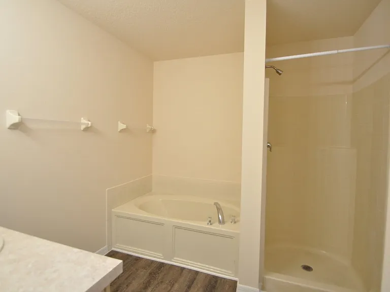5 Wells Pl #A — Photo 25