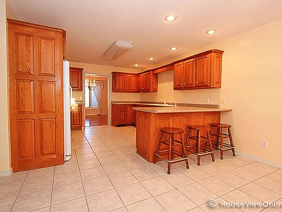 5th image of 533 Green Meadows Dr