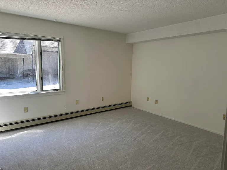1 Pine St #A-21 — Photo 12
