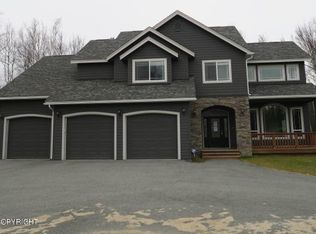 3080 W Secluded Meadows Loop, Wasilla, AK 99623
