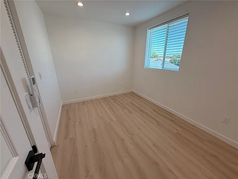 1006 Saint Stephen Cir — Photo 13