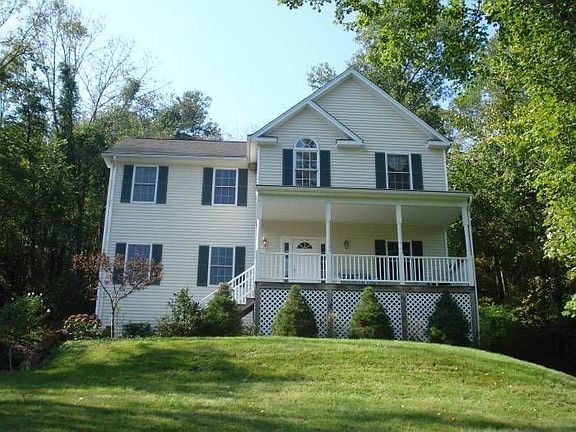 Welcome to 3 Lillinonah