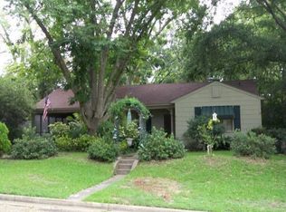 3614 Peachtree Dr, Natchez, MS 39120