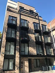 Rented by Tapiro Realty