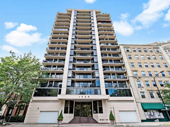 1920 N Clark St APT 3A, Chicago, IL 60614