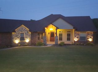 276 N Triple X Rd, Choctaw, OK 73020