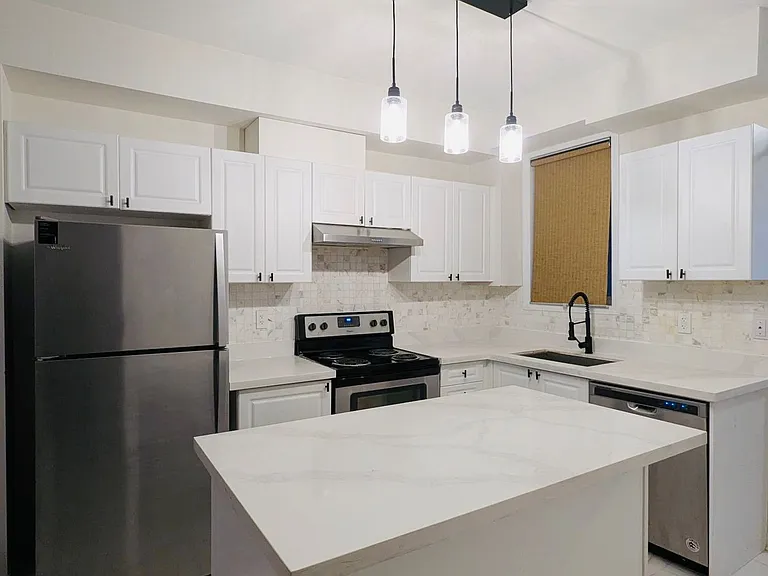 19 Island Rd #35 — Photo 4