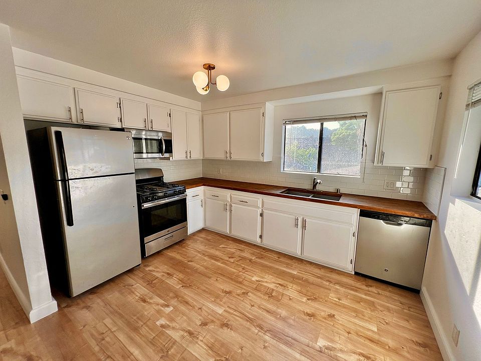 1st image of 149 E Avenue 42 APT D