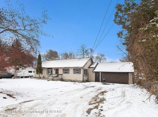 937 Reo Rd, Lansing, MI 48910