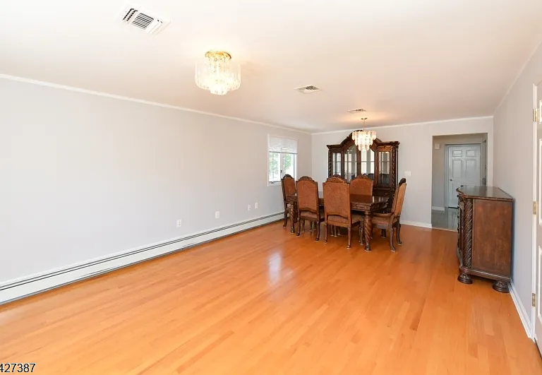 142 Grand Ave #2 — Photo 4