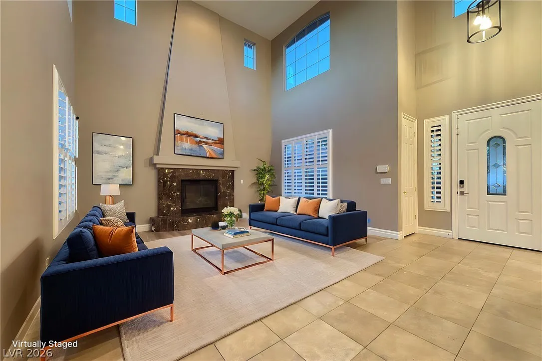 4 bed, 3.5 bath, 3976 sqft, $4,500 — Photo 1