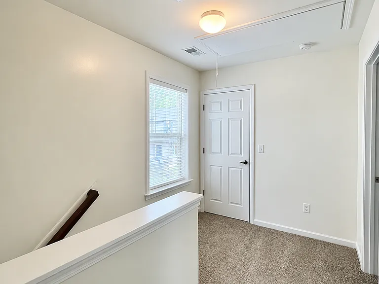 351 Cardwell Ln — Photo 10