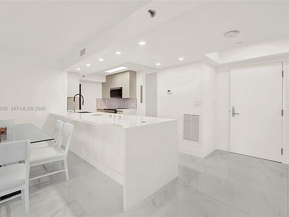 5th image of 5757 Collins Ave APT 507