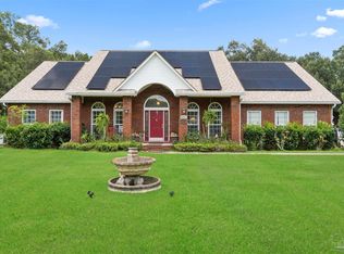 5984 Happy Hollow Dr, Milton, FL 32570