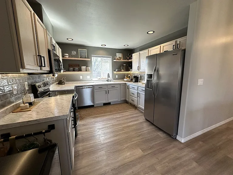 2508 N Ellington St — Photo 14